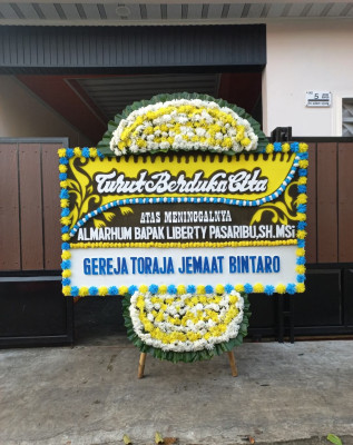 Papan Bunga Duka di Muarafajar Barat